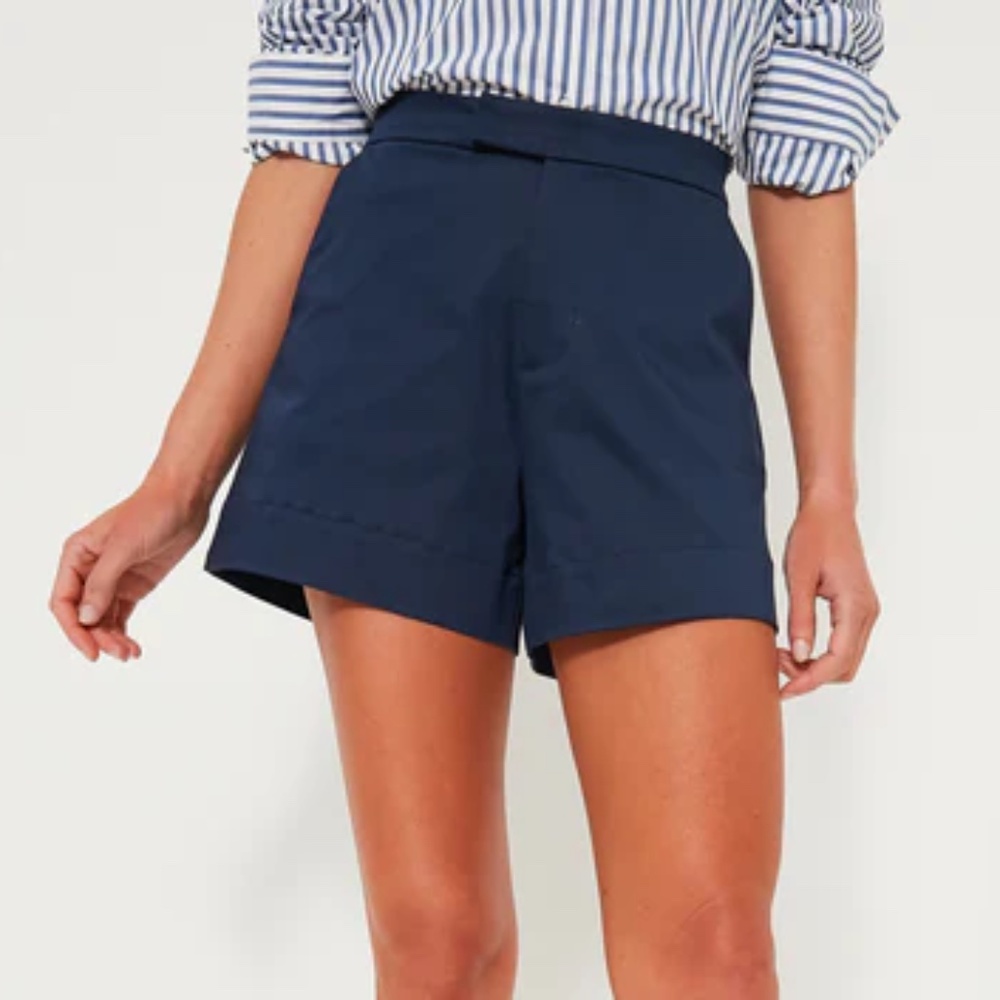 NWT Navy Blue Mid Rise Shorts | Size 8P